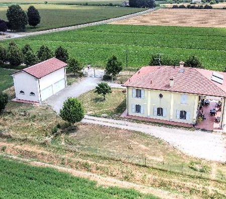 Affittacamere Di Andrea Bertolino Argelato Exteriör bild